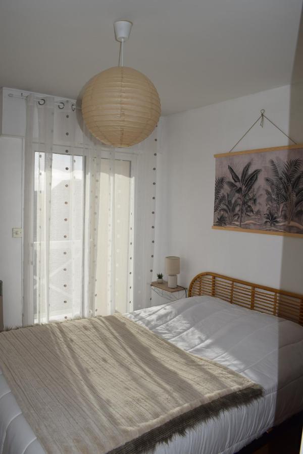 Cote Et Vie - Appartement Et Garage 圣吉尔-克鲁瓦德维 外观 照片