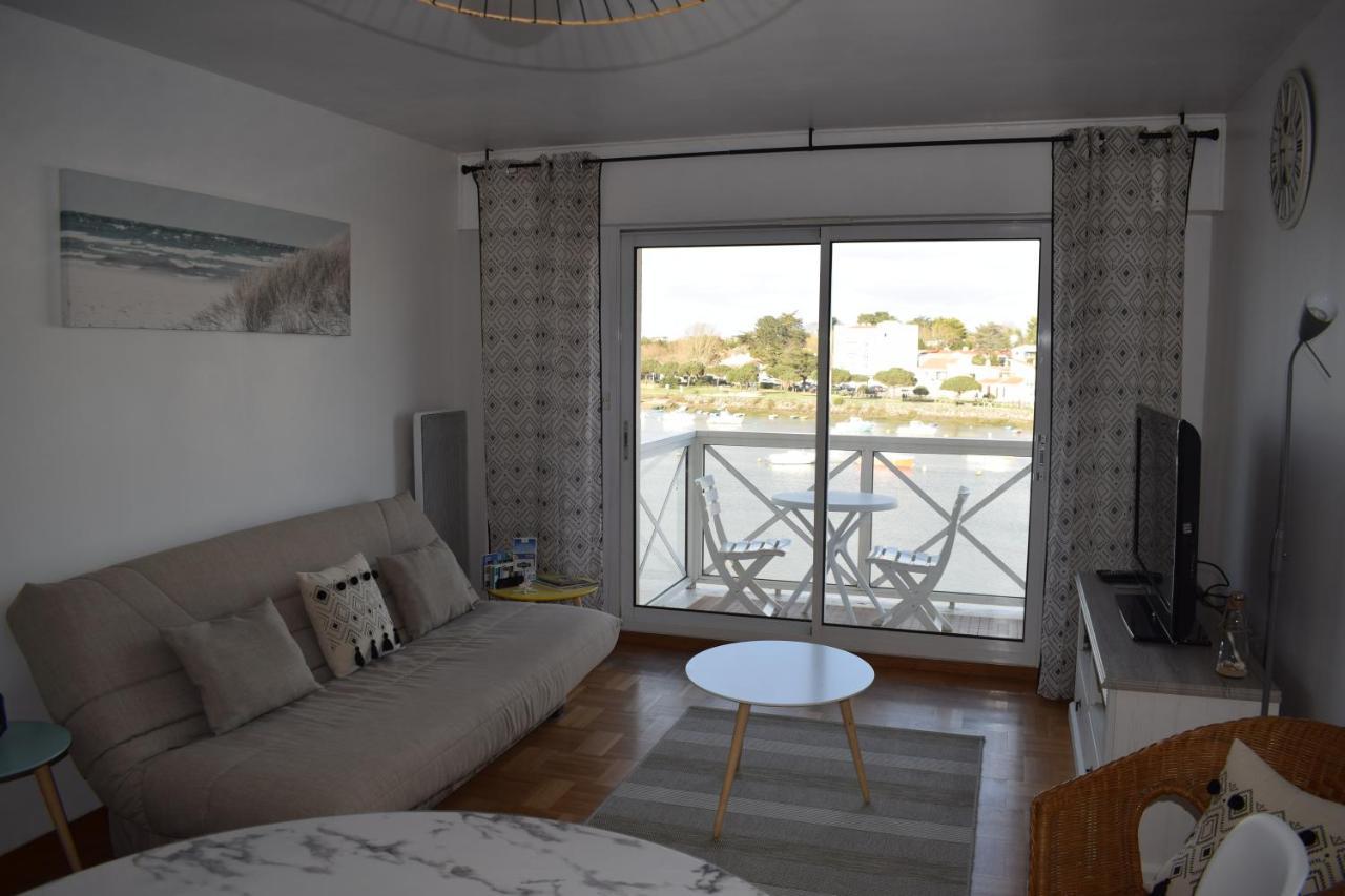 Cote Et Vie - Appartement Et Garage 圣吉尔-克鲁瓦德维 外观 照片